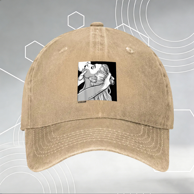 New Baseball Cap with Wolf 