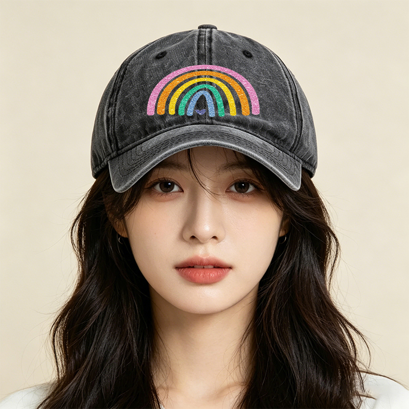 Unisex Classic Washed Cap with Glitter Rainbow Print and Heart Detail – Perfect for Casual Outings, Festivals, and Everyday Wear – Ideal for Youth and Adults Seeking Fun, Colorful Headwear