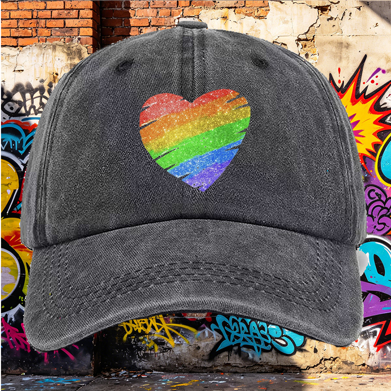 Men's Rainbow Heart Print Washed Cap Casual Round Brim Summer Lightweight Hat for Outdoor Activities and Pride Events Adults Unisex Fashion Accessory