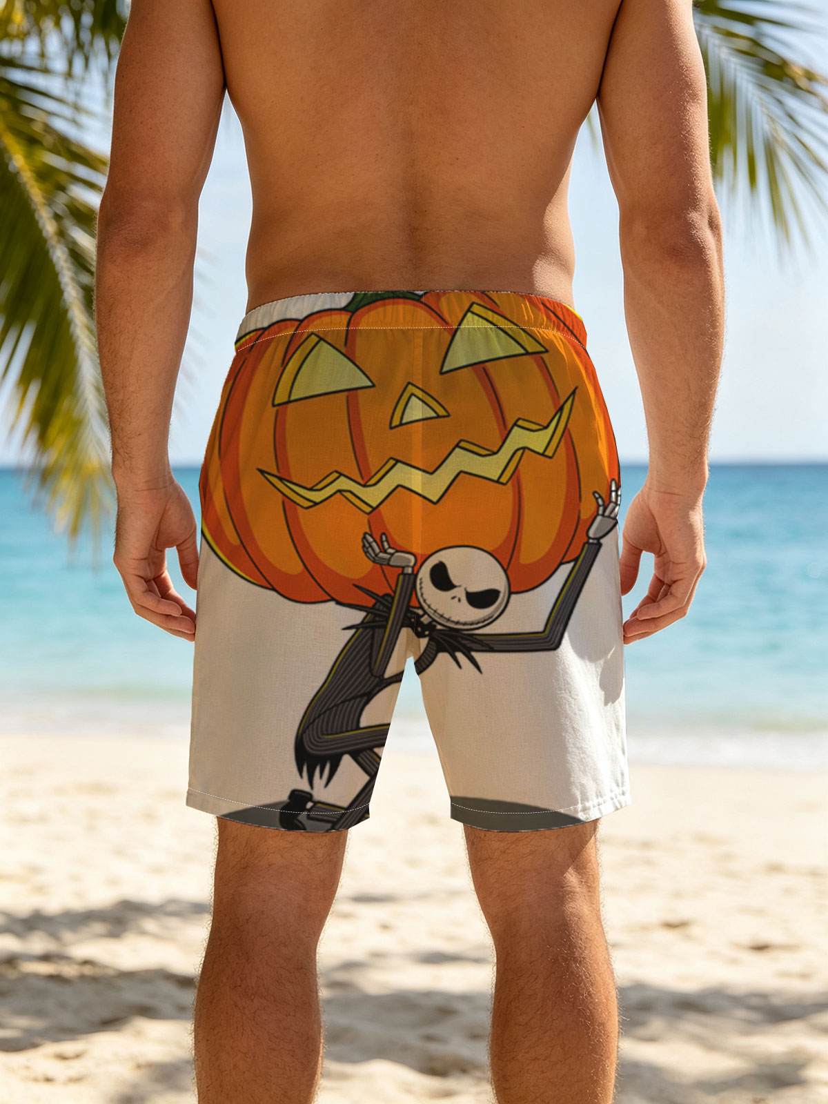 Jack Skellington Holding a Giant Jack-o'-Lantern -  Beach shorts