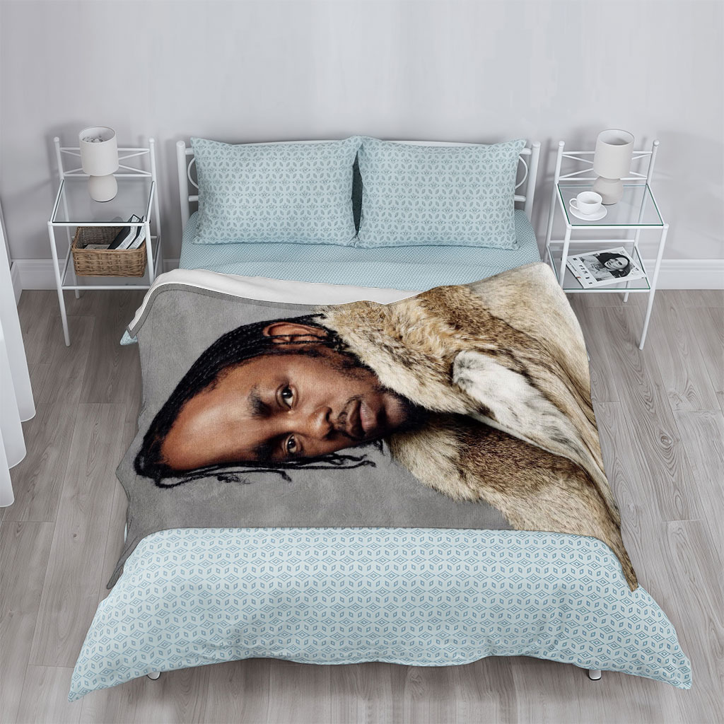 Kendrick Lamar in a Fur Coat Portrait with Intense Gaze and Braided Hair - Blankets