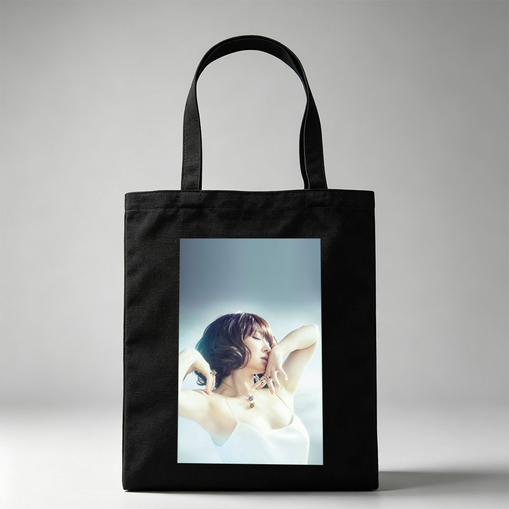 Ayumi Hamasaki in Elegant Pose with Jewelry and Soft Lighting - Canvas tote bags