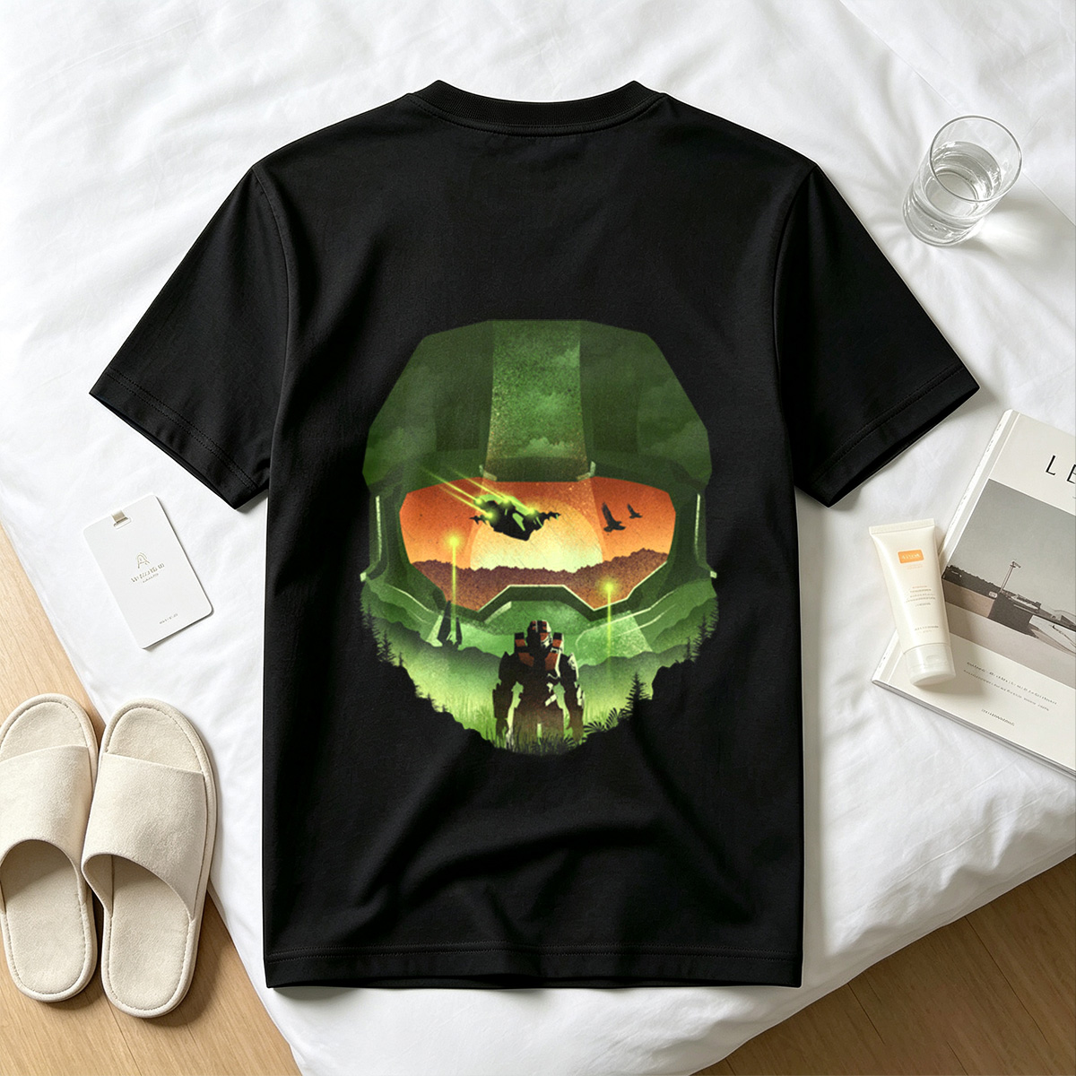 Halo: Master Chief and the Forerunner Landscape - Tee