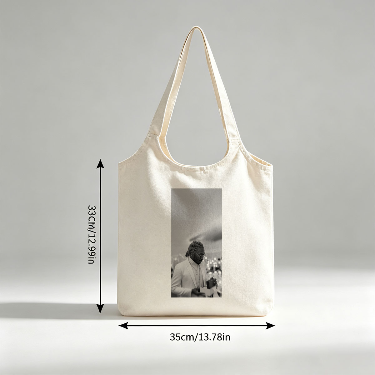 Tory Lanez at a Formal Event Wearing a White Suit and Glasses in Black and White Photo - Canvas shoulder bags/