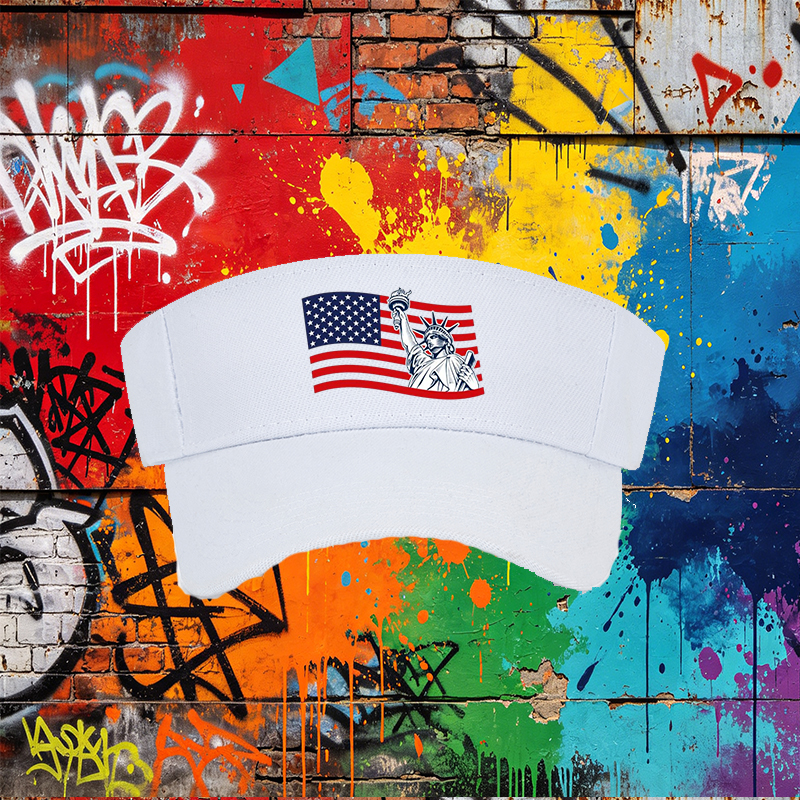 Unisex Classic Mesh Back Hat with American Flag and Statue of Liberty Print – Lightweight Sun Protection Cap for Outdoor Activities, Ideal for Men and Women Seeking Patriotic Style and Comfort