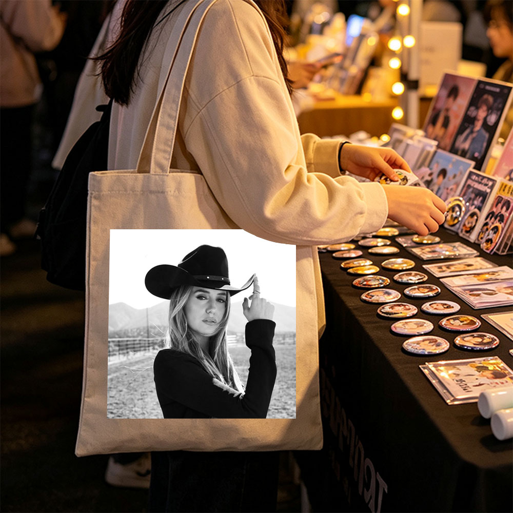 Maren Morris in Cowboy Hat Outdoors Black and White Portrait - Canvas tote bags