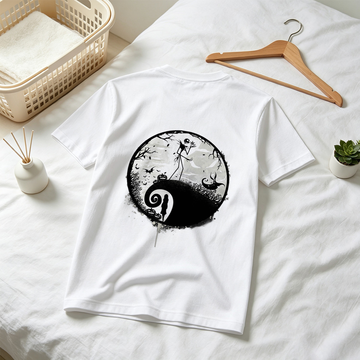 The Nightmare Before Christmas: Jack Skellington and Sally - Tee
