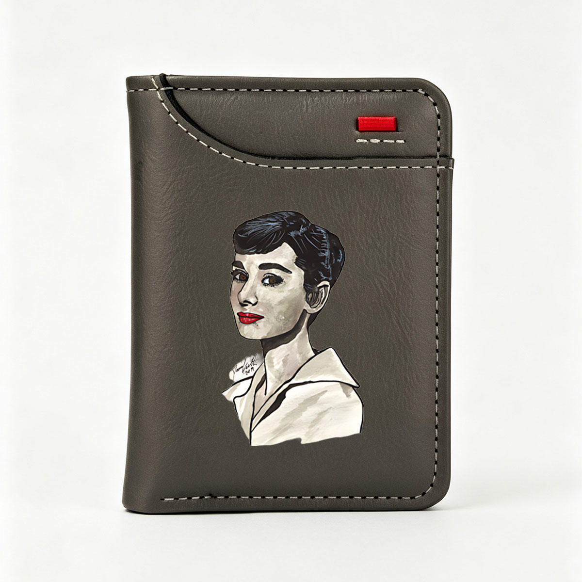 Audrey Hepburn Portrait - Classic Hollywood Icon - Vertical Style Wallet