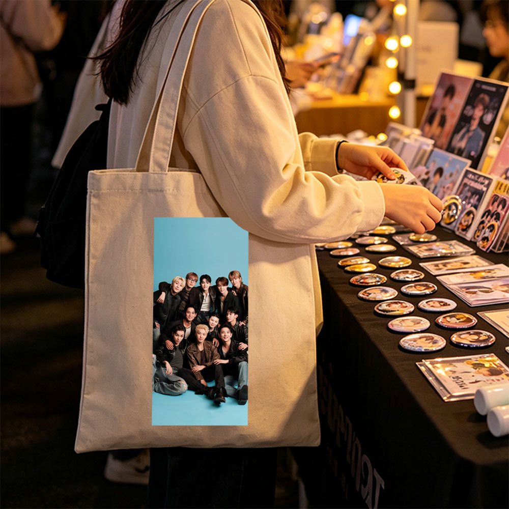 SEVENTEEN Group Photo on Blue Background with Members in Leather Jackets and Casual Outfits - Canvas tote bags
