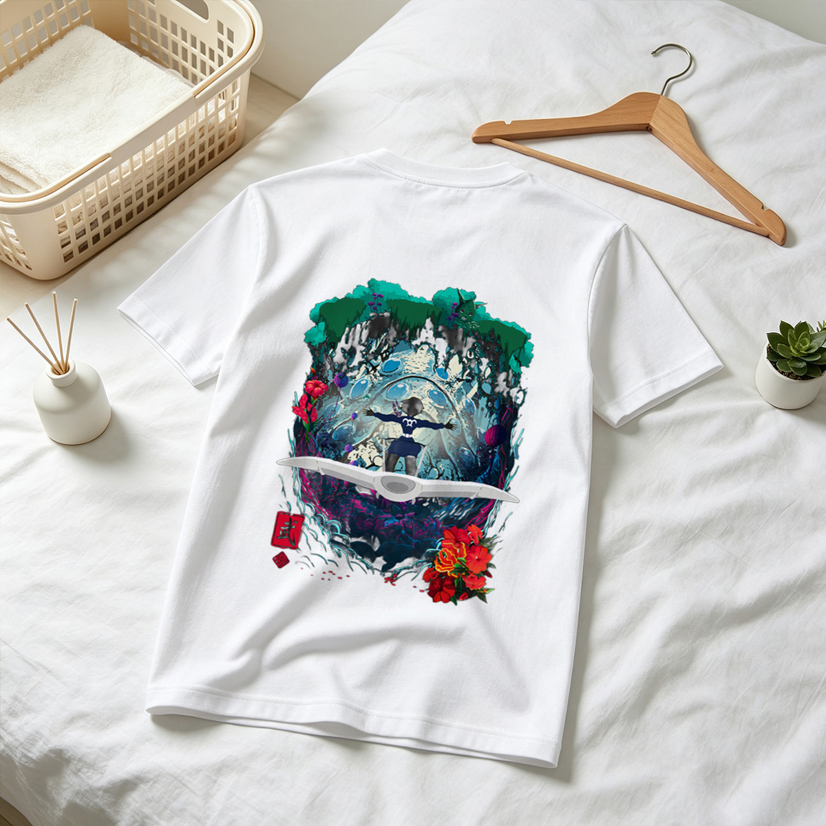 Sailor Moon: Luna's Dream Garden - Tee