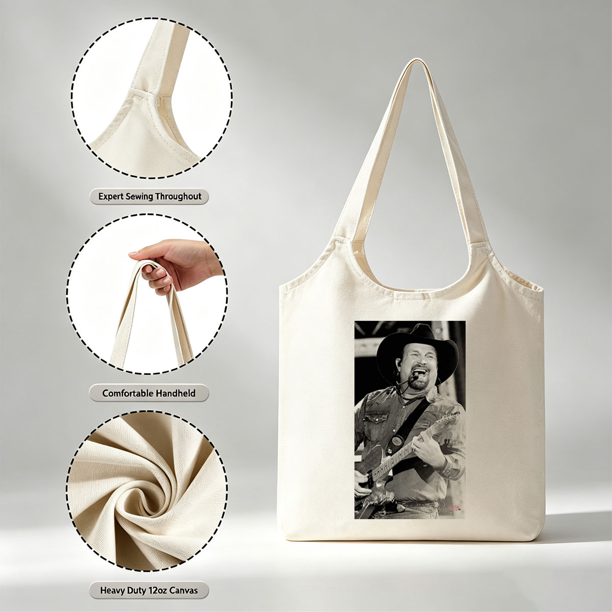 Garth Brooks Performing Live with Guitar and Cowboy Hat in Black and White Photo - Canvas shoulder bags/