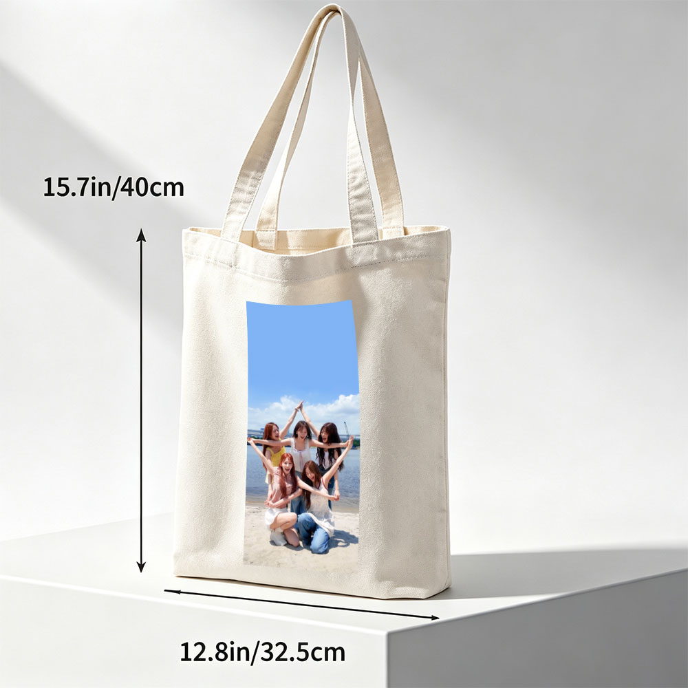 NewJeans at the Beach - Five Members Posing in a Star Shape Under Blue Sky - Canvas tote bags