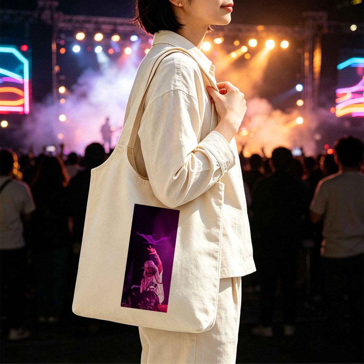 Lil Wayne Live Performance with Purple Lighting and Signature Hand Gesture - Canvas shoulder bags/