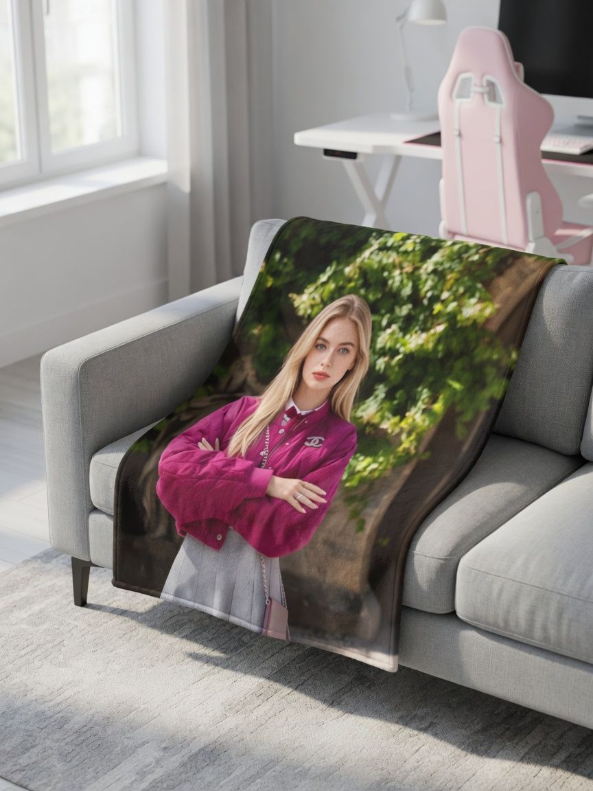 Personalized Photo Face Flannel Blanket Ultra Soft Anti-Pilling Throw Blanket for Sofa Bed Ideal Custom Gift