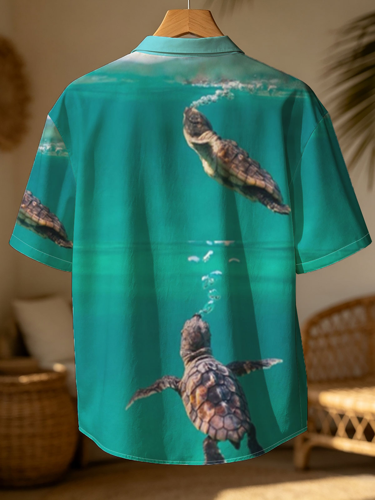 Sea turtles swimming above and below water surface -  Shirt