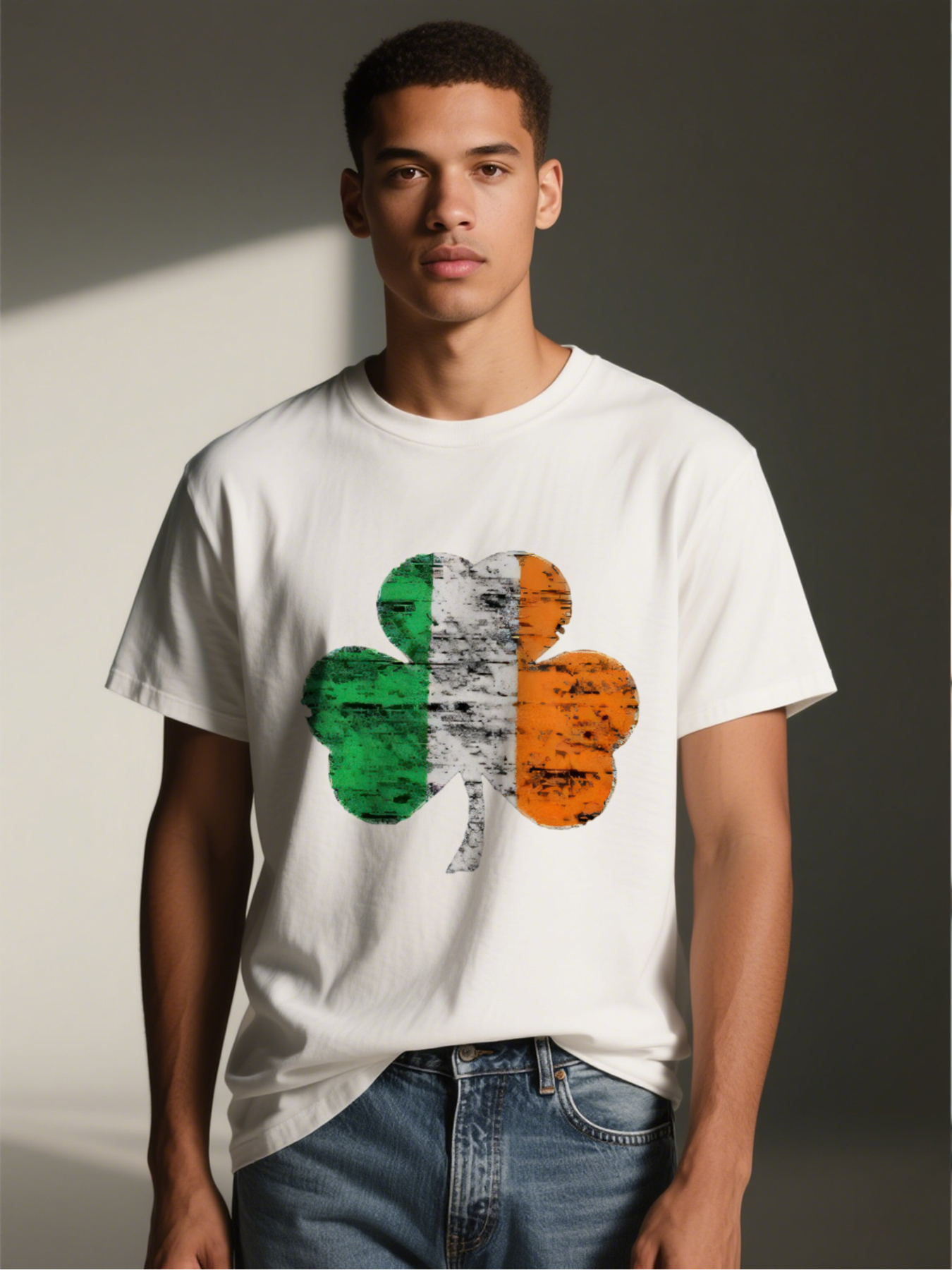 Men's Printed T-Shirt Irish Flag Shamrock Design Casual Round Neck Summer Lightweight Breathable Short Sleeve T-Shirt for St. Patrick's Day Parties and Everyday Wear Adult Men