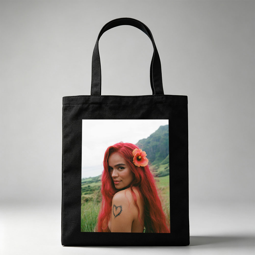 Bella Thorne in Nature with Red Hair and Flower in Hair - Canvas tote bags