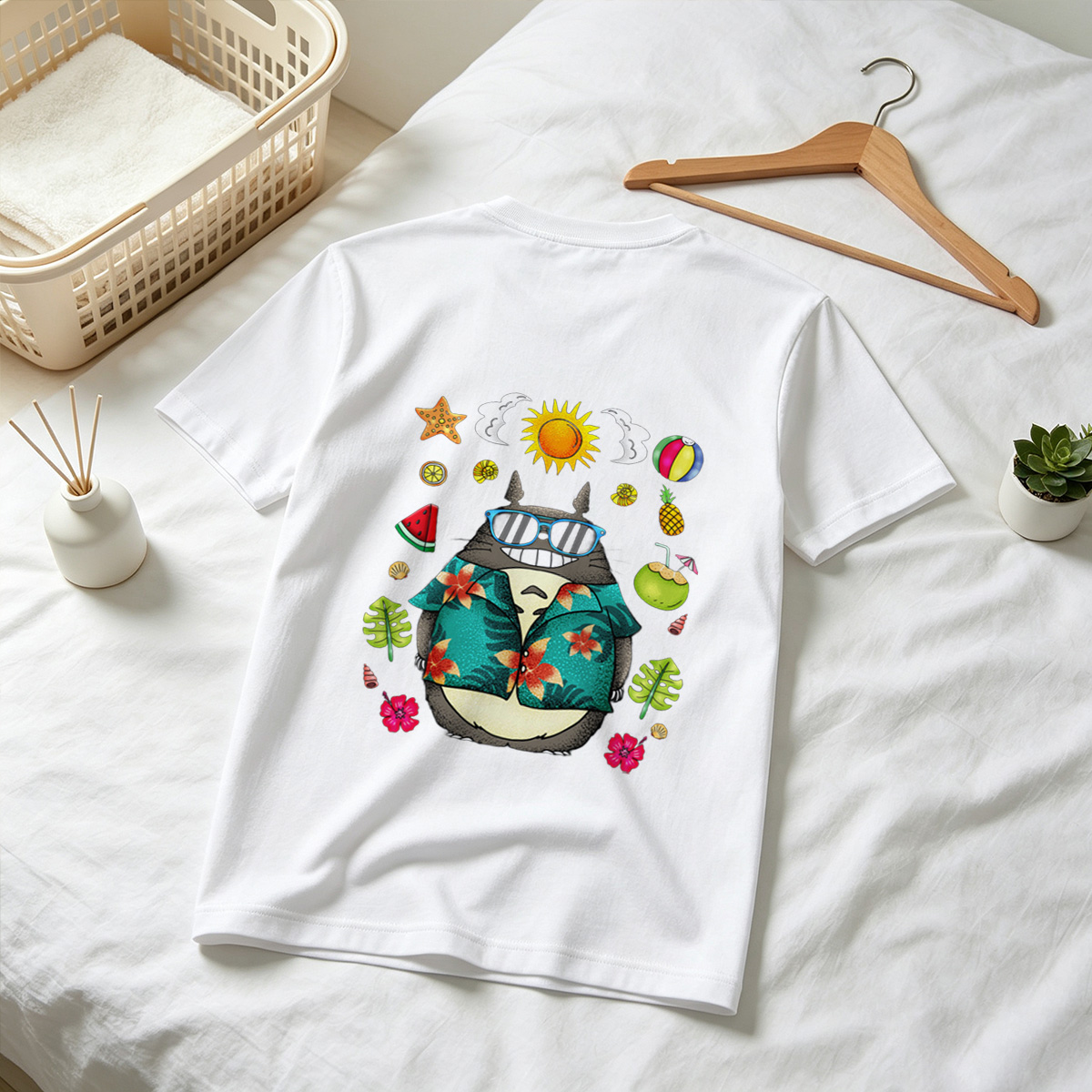Totoro in Tropical Vibes - Tee