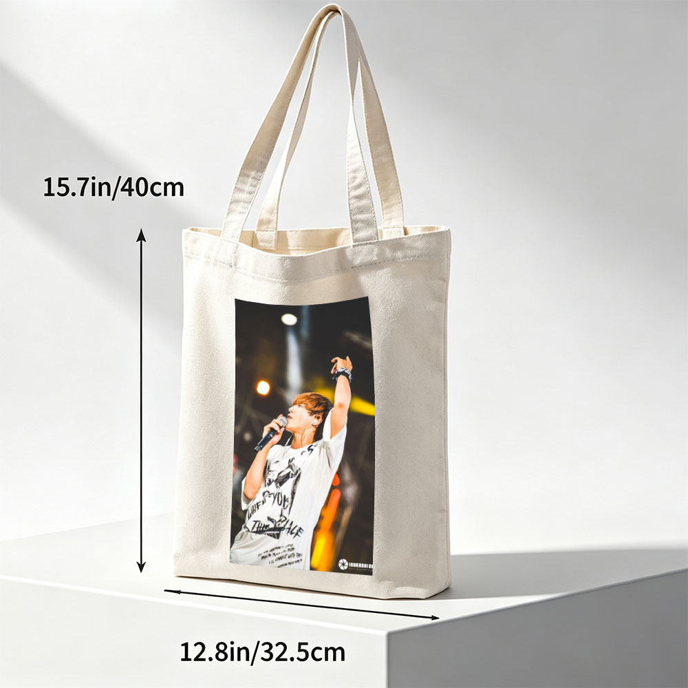 Yuta Okkotsu Live Performance Singing on Stage with Microphone - Canvas tote bags