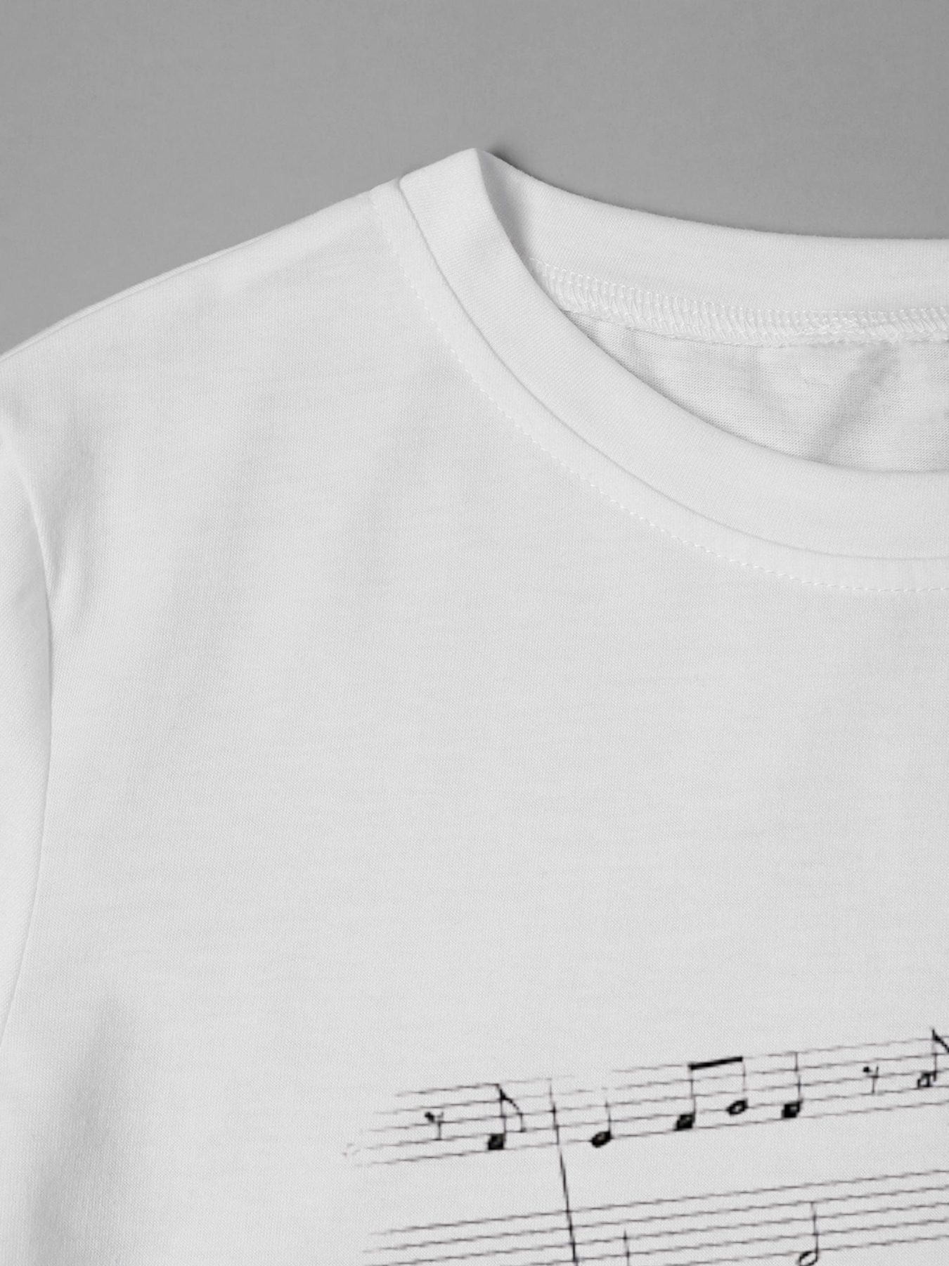 Men's Printed T-Shirt Bassoon Music Notes Design Casual Round Neck Summer Lightweight Breathable Short Sleeve T-Shirt for Music Lovers and Instrument Players