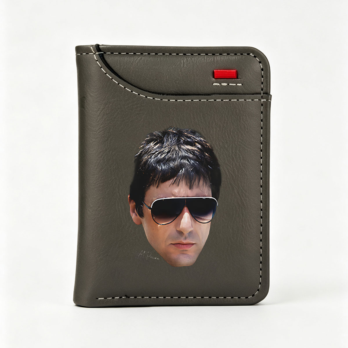 Al Pacino as Tony Montana in Scarface - Vertical Style Wallet