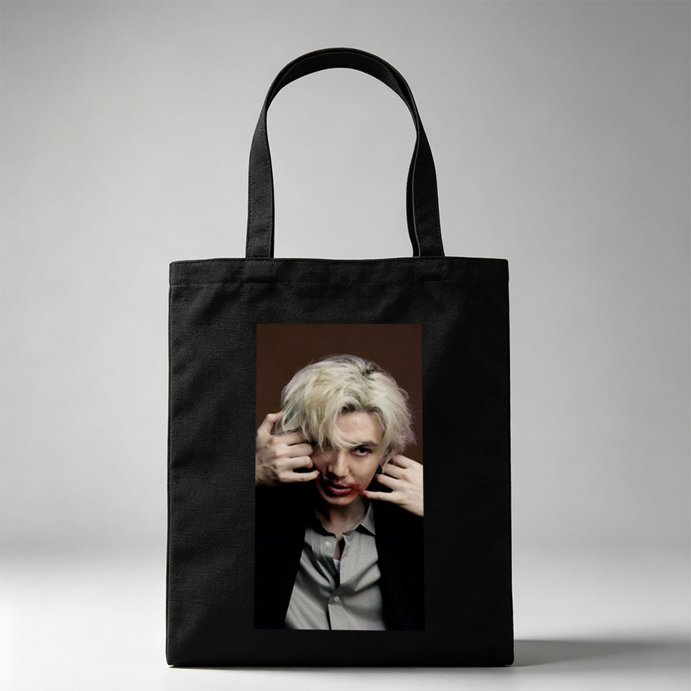 Lisa from BLACKPINK in a Dramatic Close-Up with Platinum Blonde Hair and Intense Expression - Canvas tote bags