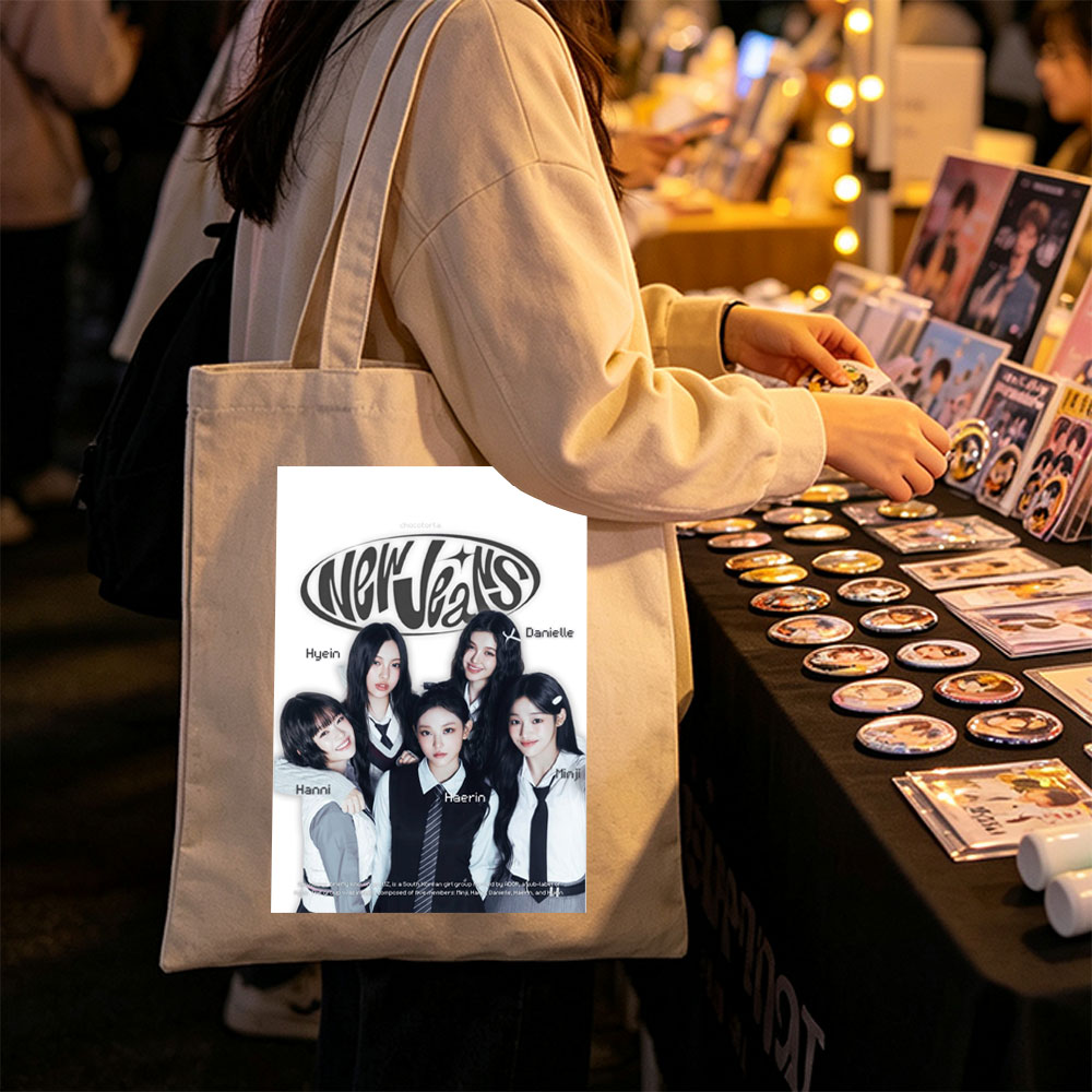 NewJeans Group Photo in School Uniforms Featuring Hanni, Hyein, Haerin, Danielle, and Minji - Canvas tote bags