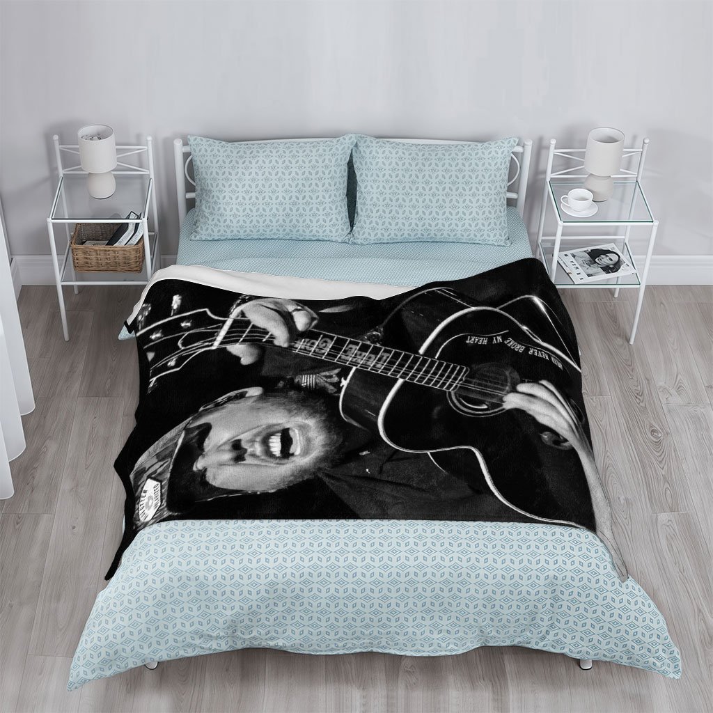 Luke Combs Performing with Acoustic Guitar in Black and White Photo - Blankets