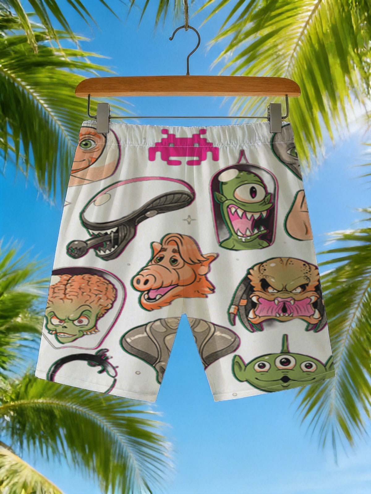 Alien Characters and Sci-Fi Icons: E.T., Alien, Predator, Yoda, Darth Vader, Space Invader, and More -  Beach shorts