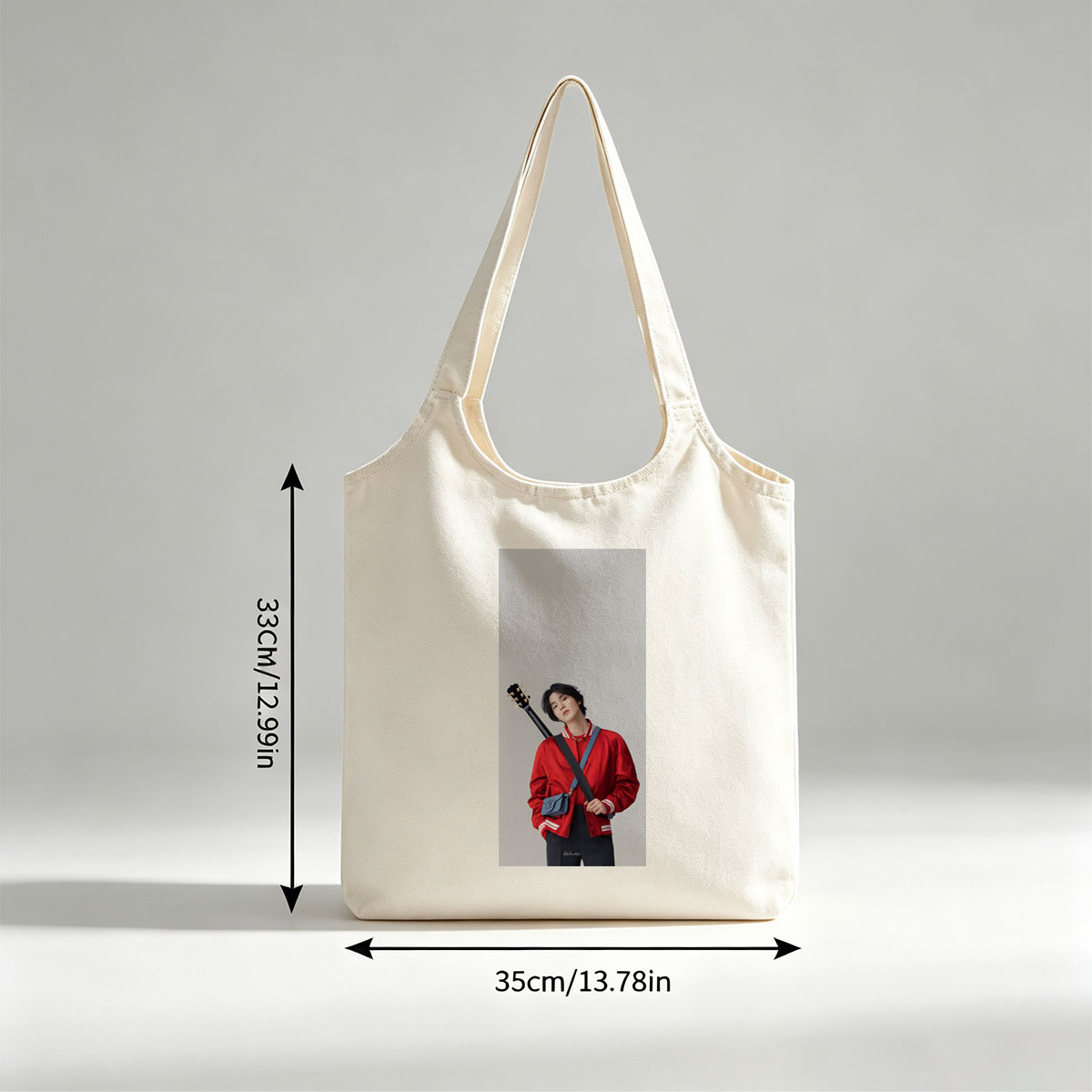 Jungkook with Guitar in Red Jacket and Blue Bag, Standing Against Gray Background - Canvas shoulder bags/