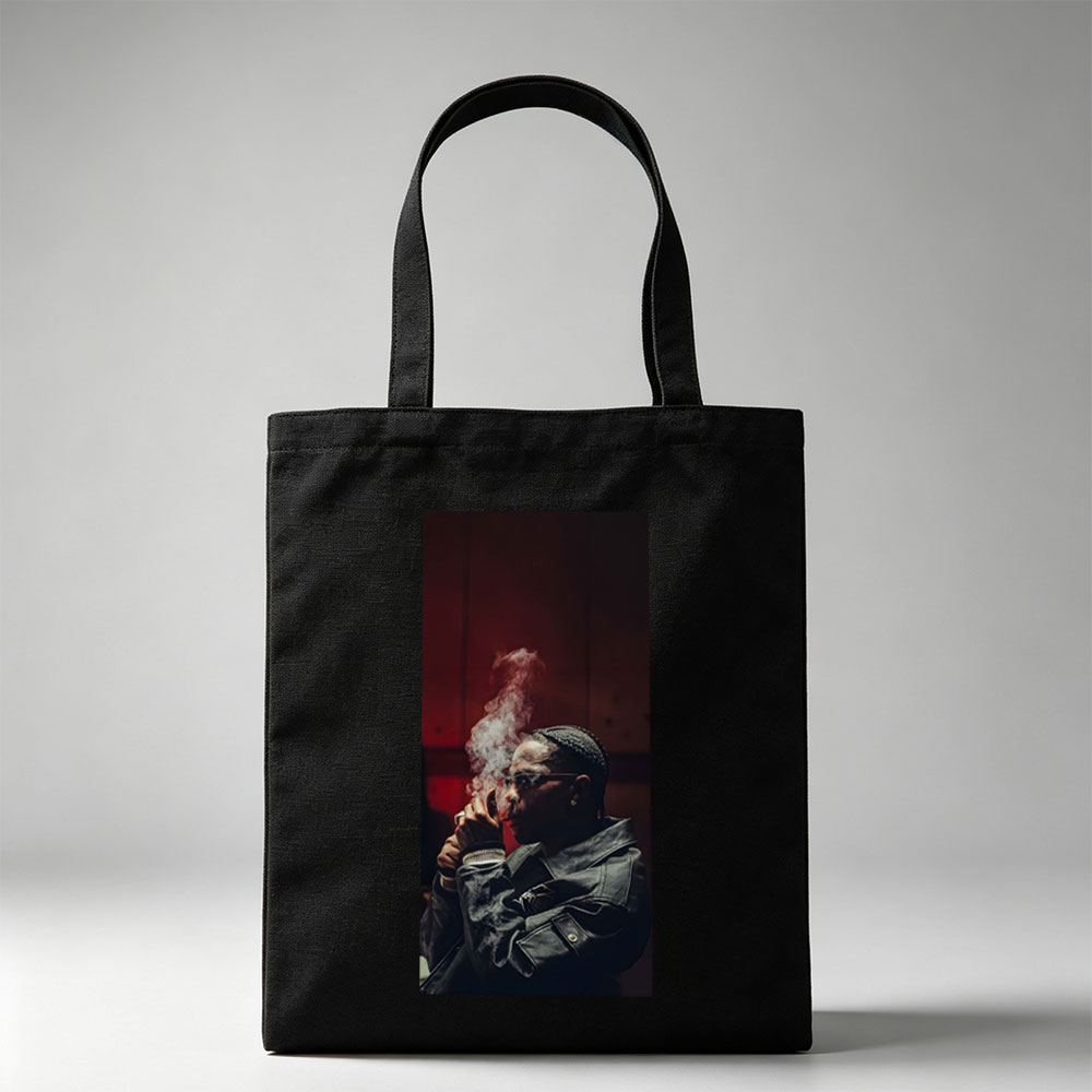 Lil Durk Smoking Cigar in Dark Leather Jacket with Smoke Rising - Canvas tote bags