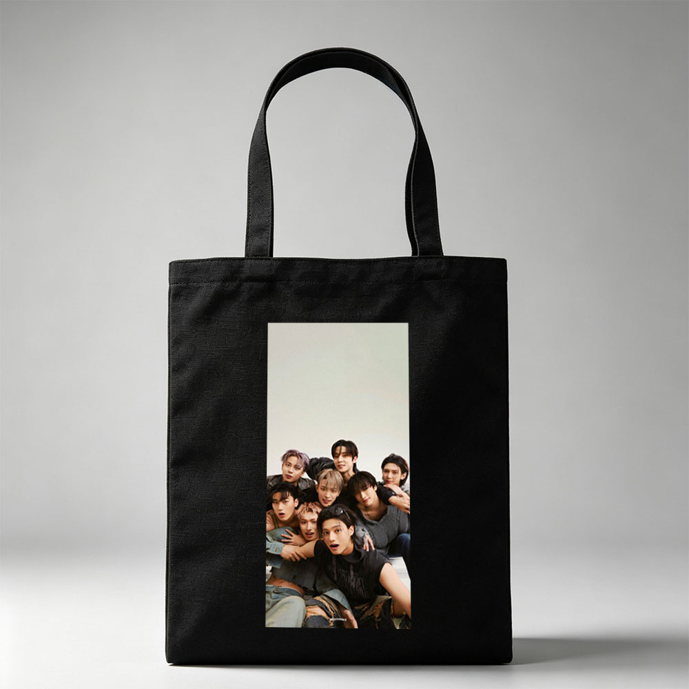 Stray Kids Group Photo - Members Posing Together in Casual Outfits with Expressive Faces - Canvas tote bags