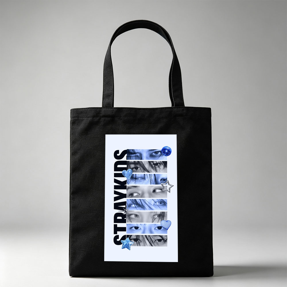 Stray Kids Eyes Close-Up Blue Toned Portrait with Stars and Hearts - Canvas tote bags
