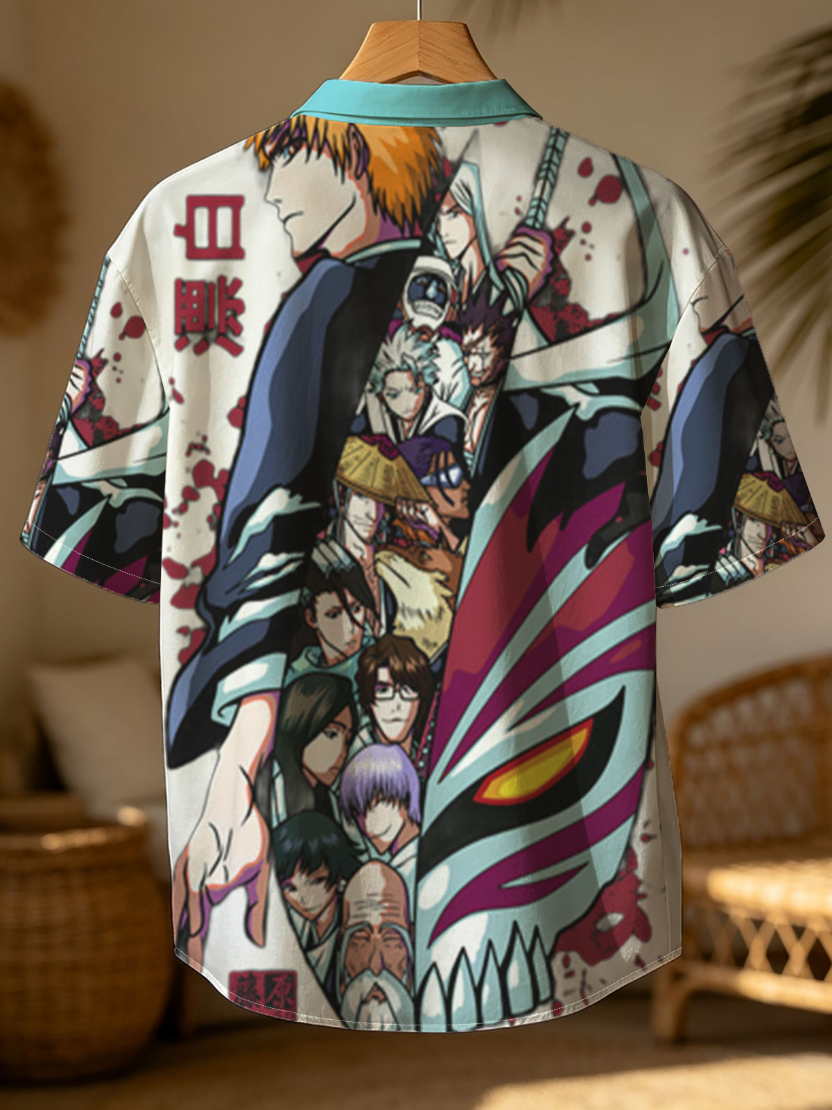 Bleach Characters: Ichigo Kurosaki, Rukia Kuchiki, Renji Abarai, and Others in Action Pose with Zanpakuto and Hollow Mask -  Shirt