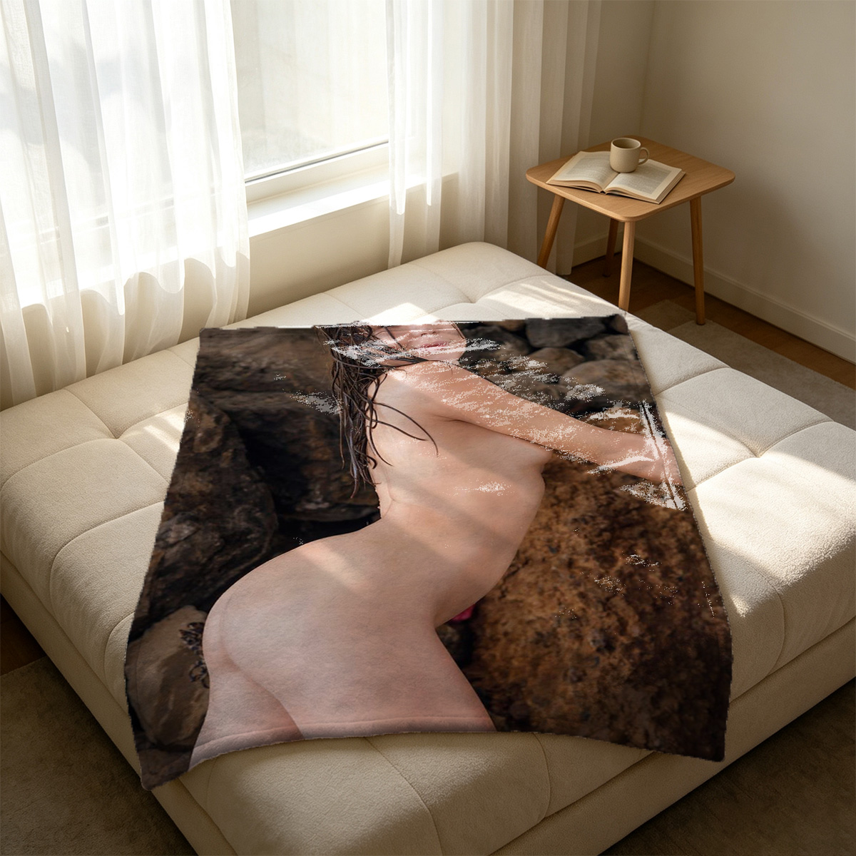 Nude Emily Ratajkowski lying on outdoor wicker lounge chair - Blanket