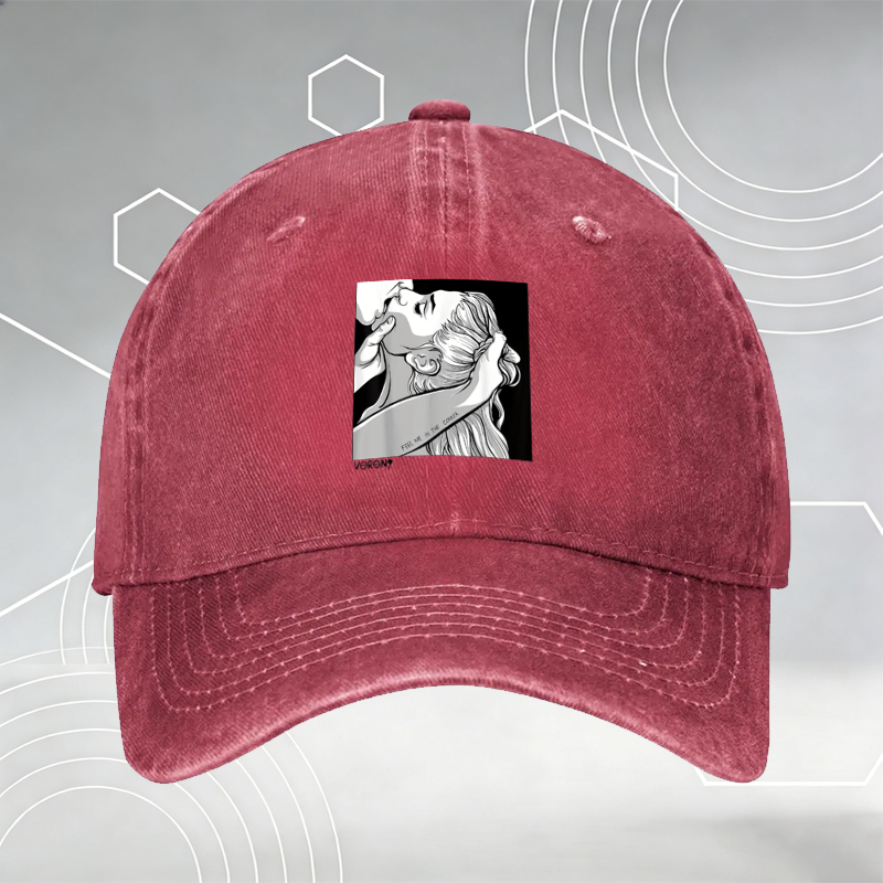 New Baseball Cap with Wolf 
