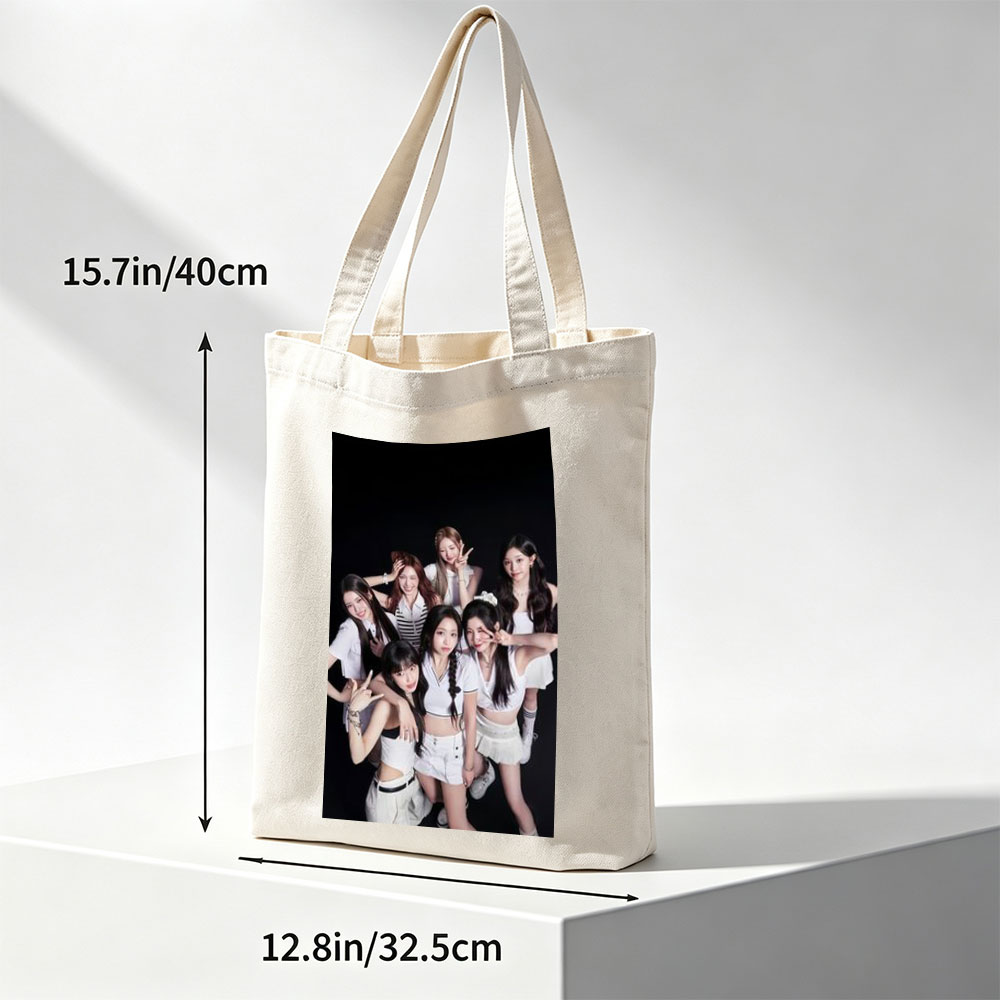 Kep1er Group Photo in White Outfits on Black Background - Canvas tote bags