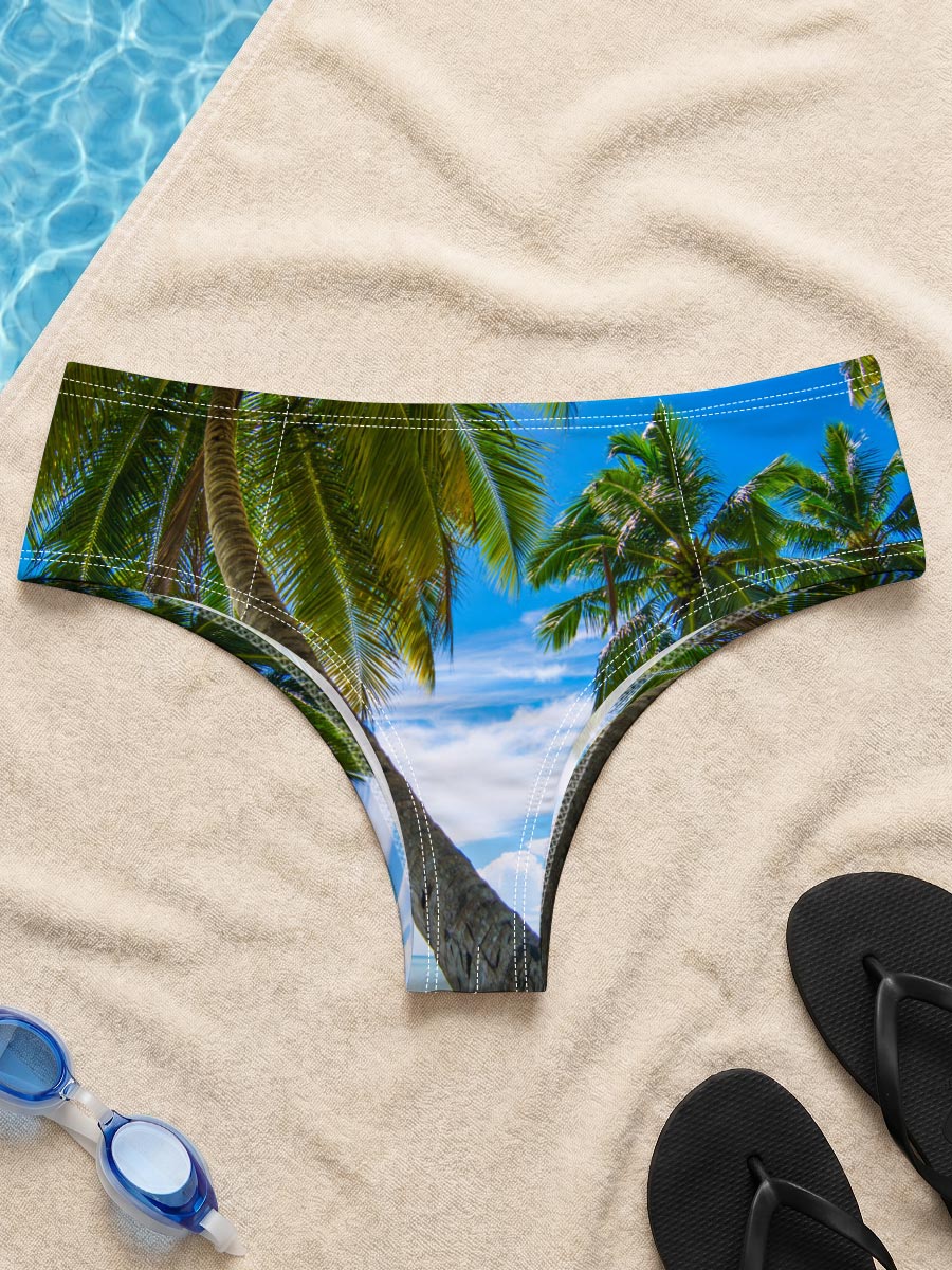 Tropical Beach with Swaying Palm Trees and Crystal Clear Waters -  Men's swim trunks