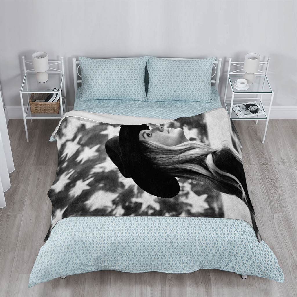 Carrie Underwood in Cowboy Hat with American Flag Background – Black and White Portrait - Blankets