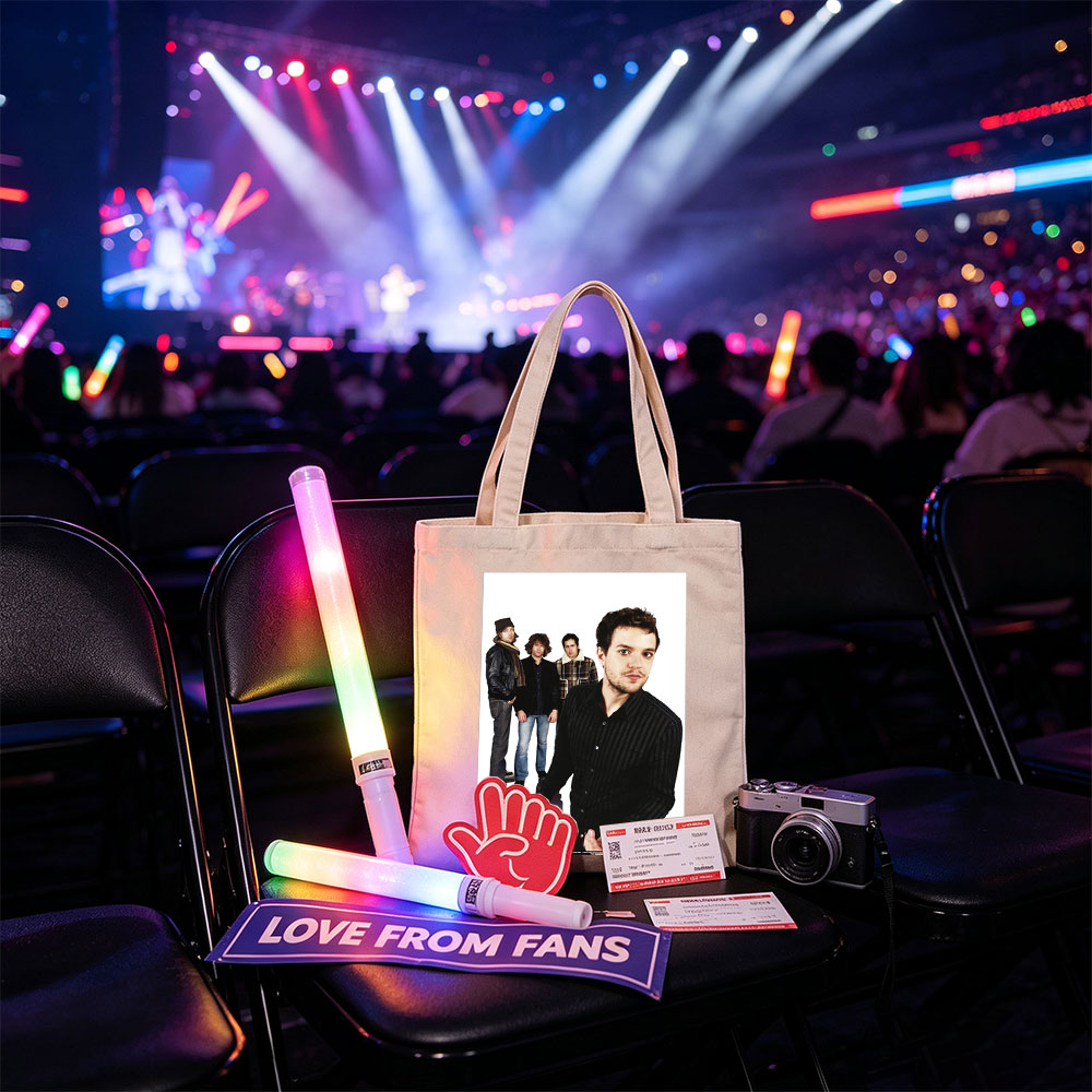 Coldplay Band Members in Studio Portrait with Lead Singer in Foreground - Canvas tote bags