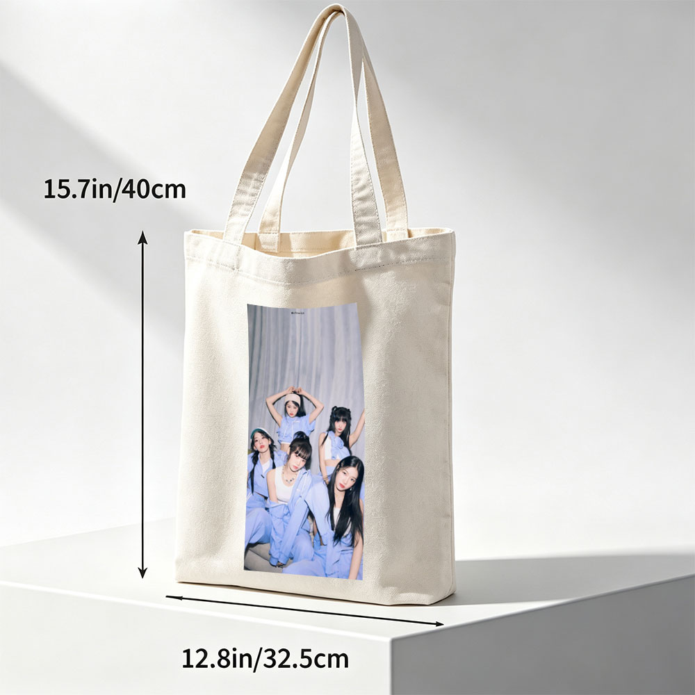 NewJeans Group Photo in Coordinated Blue Outfits Posing Together Against Gray Backdrop - Canvas tote bags