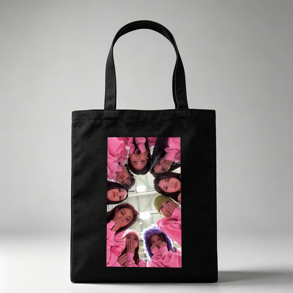 NewJeans Group Photo in Pink Outfits Forming a Circle with Playful Expressions - Canvas tote bags