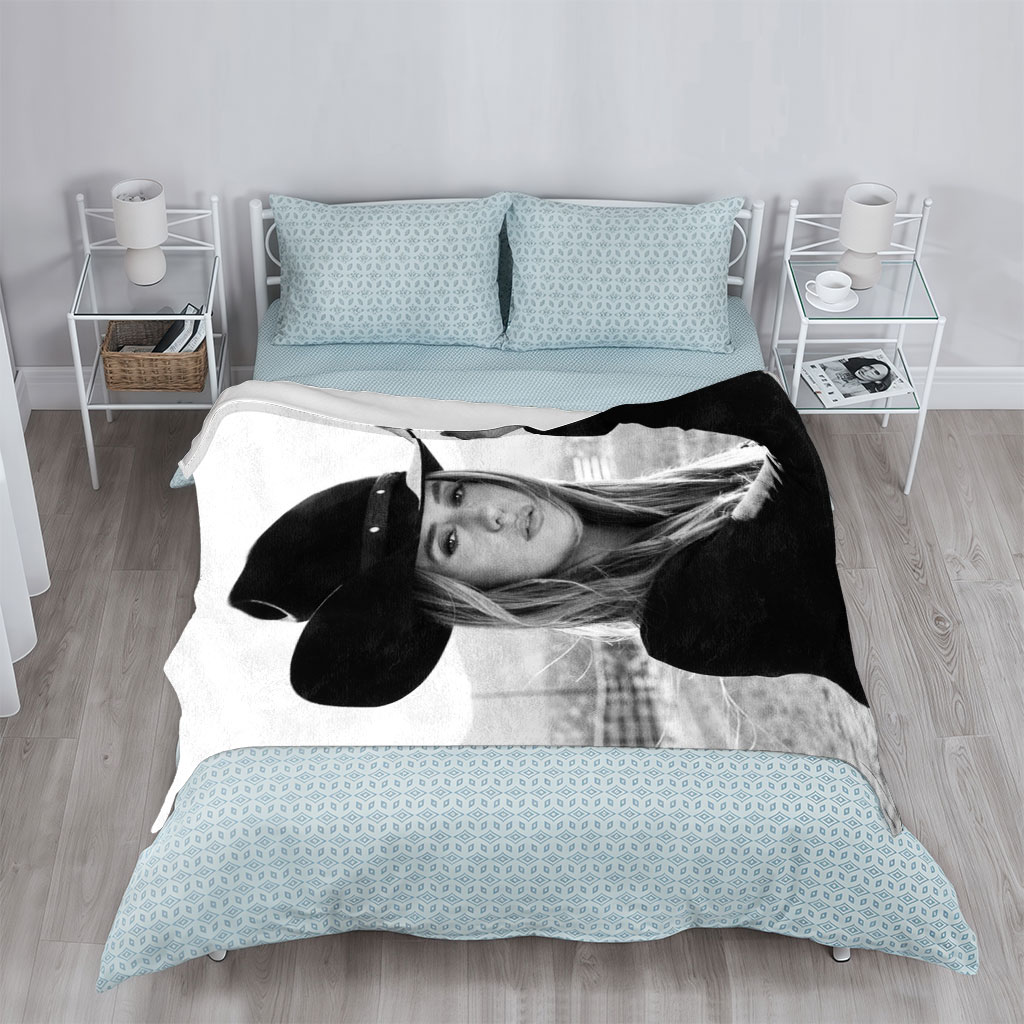 Maren Morris in Cowboy Hat Outdoors Black and White Portrait - Blankets