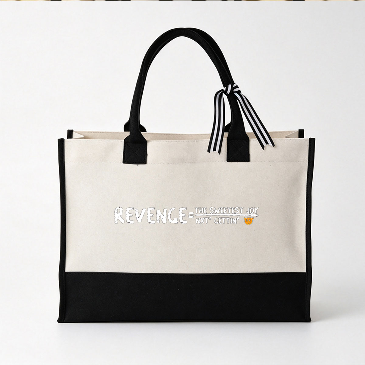 Revenge: The Sweetest Joy – NXT2 Gettin' Cat - Canvas patchwork gift tote bag