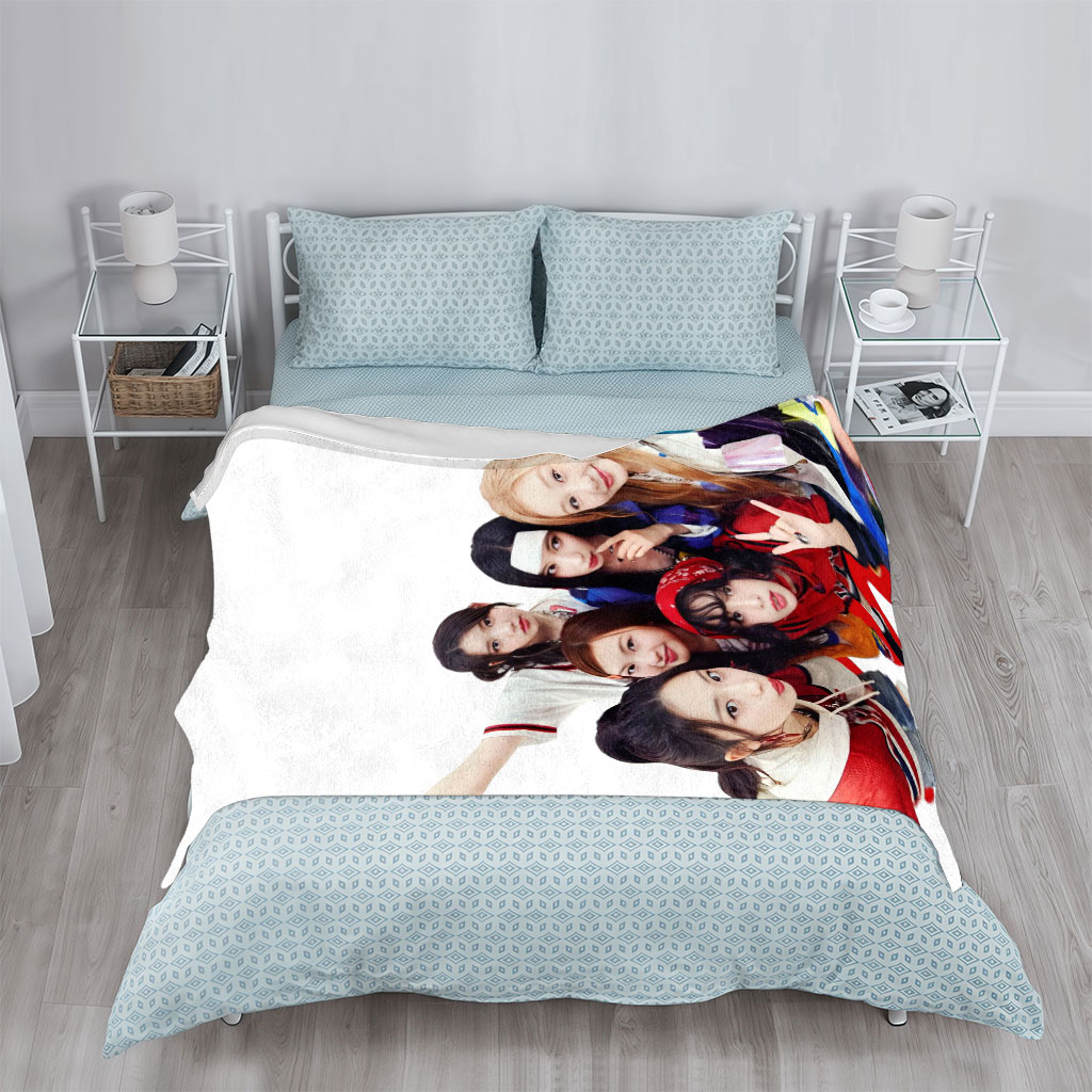 BABYMONSTER Group Photo - Five Members Posing Playfully in Colorful Outfits Against White Background - Blankets