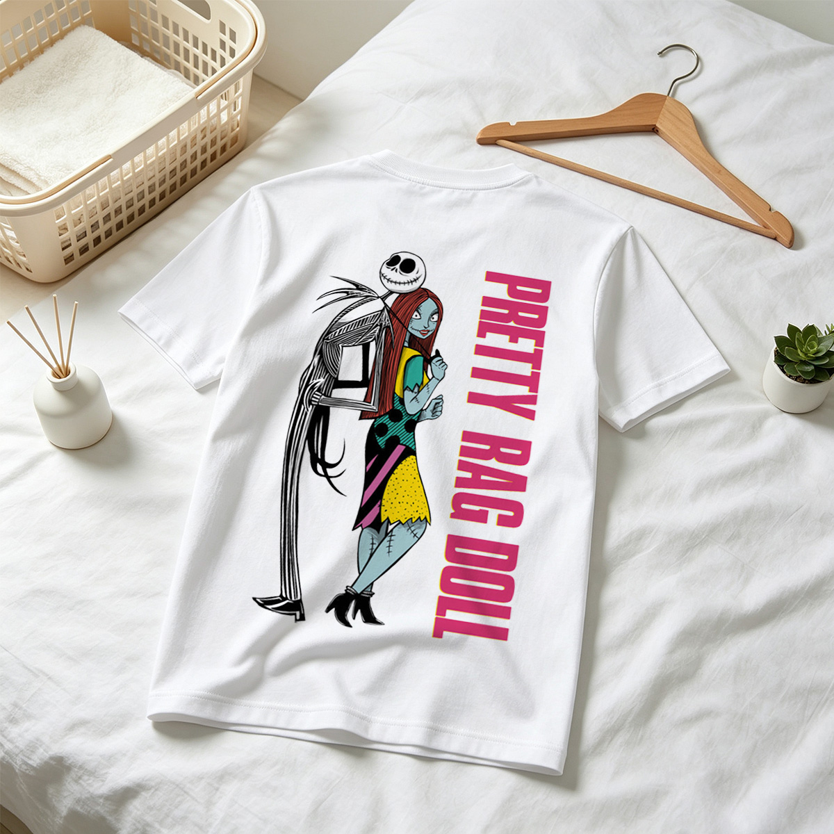 The Nightmare Before Christmas: Jack Skellington and Sally - Pretty Rag Doll - Tee
