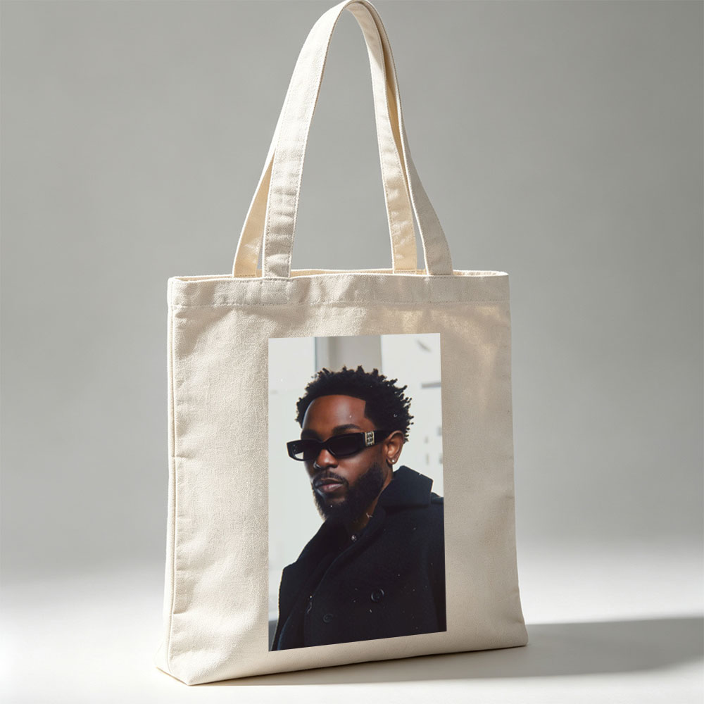 Kendrick Lamar in Urban Style Wearing Black Sunglasses and Coat - Canvas tote bags