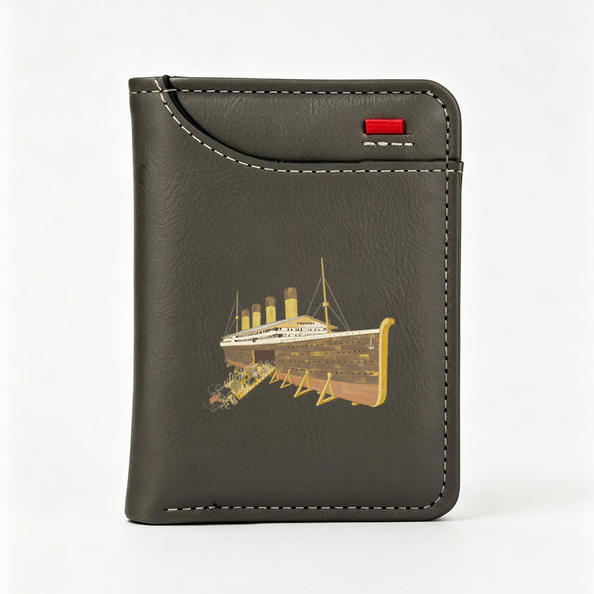 Titanic Shipwreck Reconstruction with Crew and Damage Details - Vertical Style Wallet