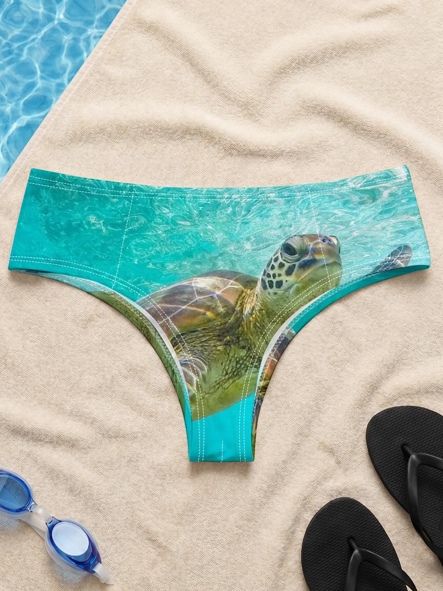 Sea Turtle Swimming in Crystal Clear Waters -  Men's swim trunks