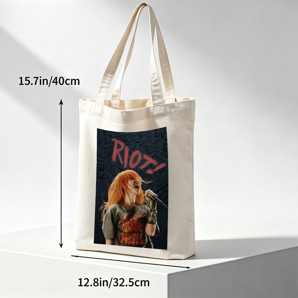 Paramore Riot! Live Performance with Intense Energy and Red Hair in Focus - Canvas tote bags